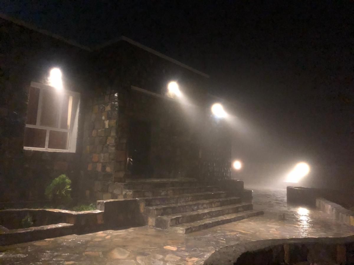 Sab Bani Khamis House *